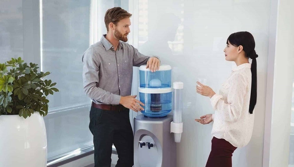 Pourquoi installer une fontaine à eau en entreprise ?