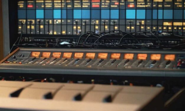 Les gros fails légendaires dans l&rsquo;industrie de la musique et des médias